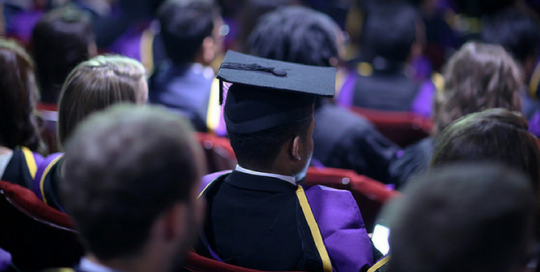Graduating this year? Find out about your LSE Alumni community!